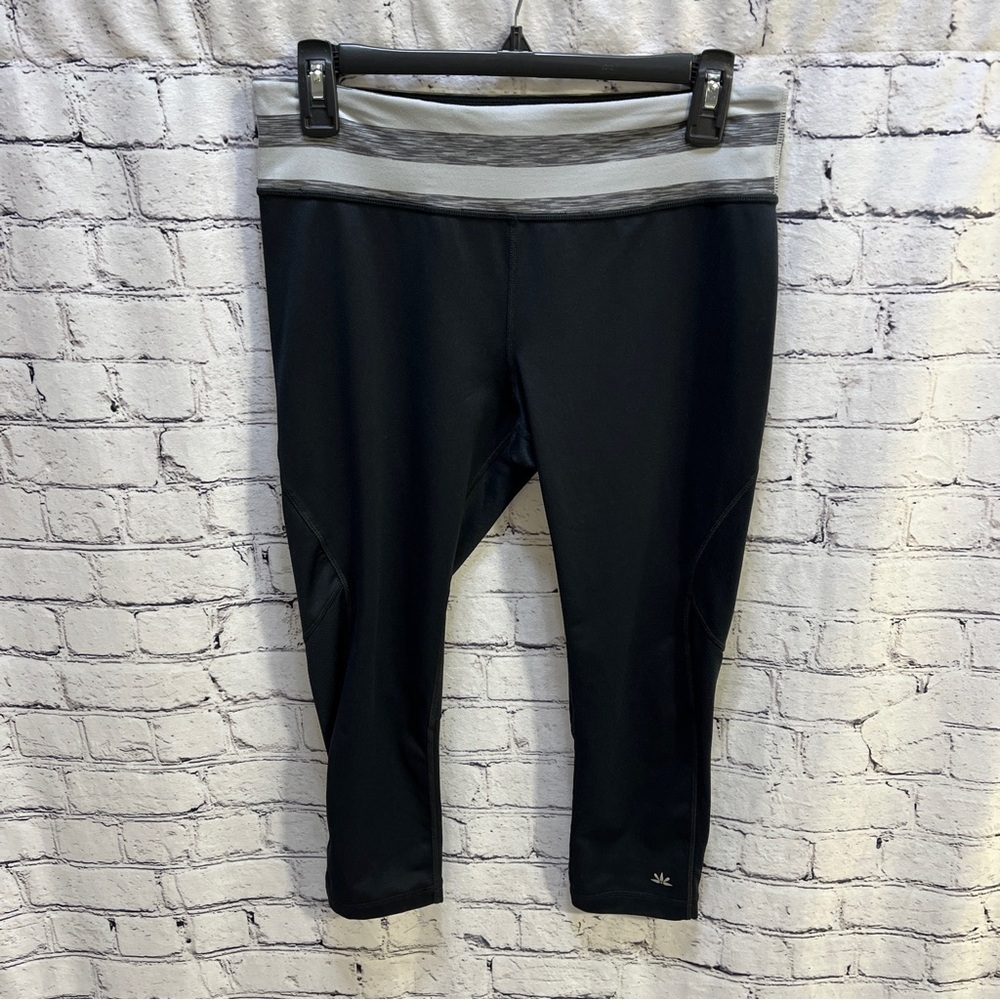 Lukka Black Capri Active Leggings Striped Yoga Waist Pocket Size Medium